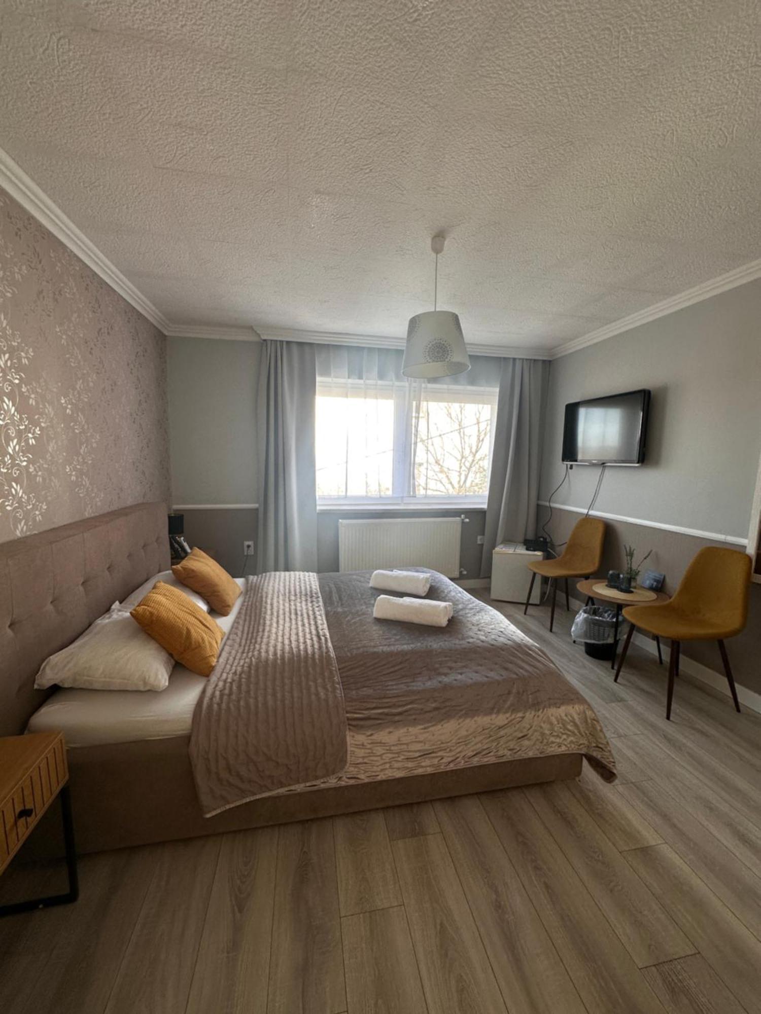 Jager Guesthouse شوبرون المظهر الخارجي الصورة